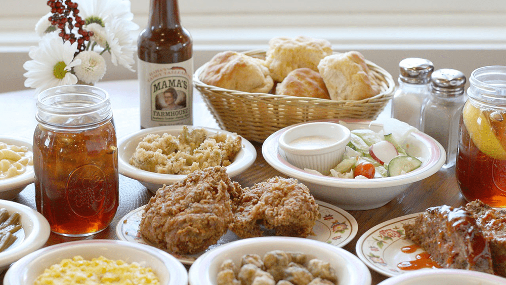 the spread at mamas farmhouse pigeon forge tn