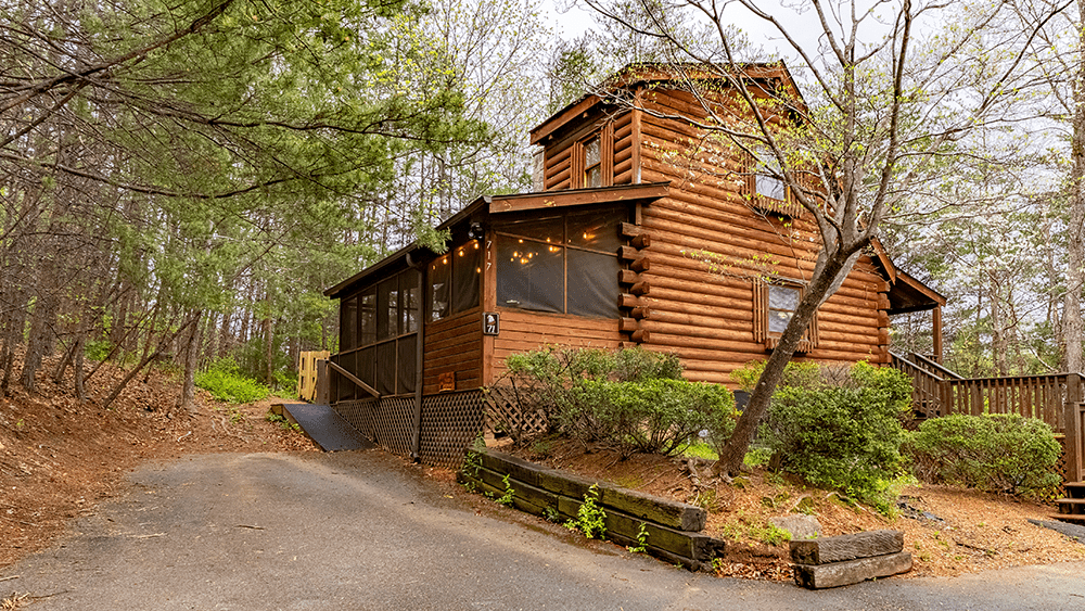 Hapey Cabin rental "Timeless Tranquility" located in Pigeon Forge.