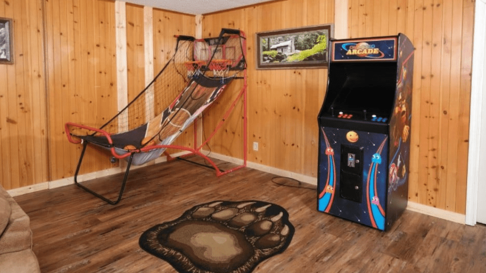 game room area at sleepy bear ranch