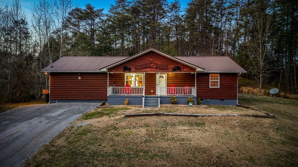Exterior or sleepy bear ranch
