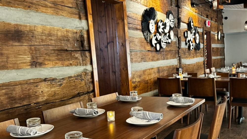 The dining area at the Gatlinburg Pizza Rio location.